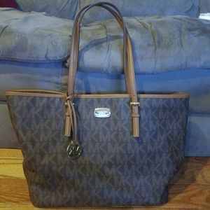 Michael Kors Tote